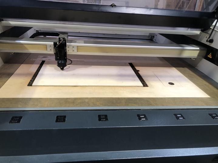 Trotec Laser 8005 Professional C1000 laser cutting machine